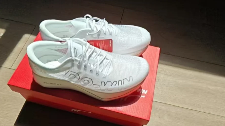 New 2025 summer hot sale neutral breathable professional wear-resistant hiking hiking shoes walking shoes very good
New 2025 summer hot sale neutral breathable professional wear-resistant hiking hiking shoes walking shoes very good