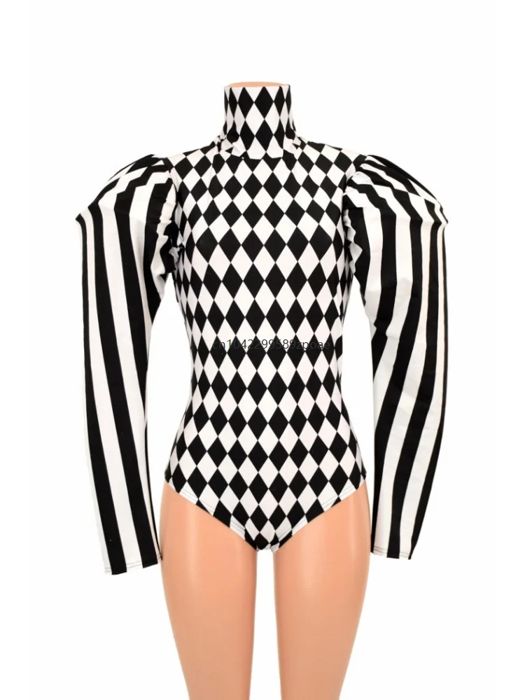 Dark Clown Joker Puff Sleeve Bodysuit Hollow Out Lattice Circus Swimsuit Sexy Halloween Club Beach Party Jumpsuit
Dark Clown Joker Puff Sleeve Bodysuit Hollow Out Lattice Circus Swimsuit Sexy Halloween Club Beach Party Jumpsuit