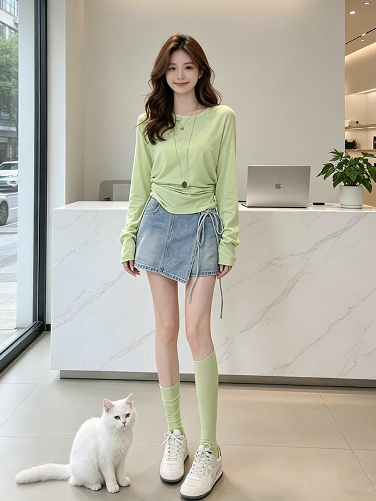 Stunning Summer Outfit Women's Korean Style Long Sleeve T-Shirt with Belted Short Skirt Pants Two-Piece Set Breathable Sun Pr...
Stunning Summer Outfit Women's Korean Style Long Sleeve T-Shirt with Belted Short Skirt Pants Two-Piece Set Breathable Sun Pr...