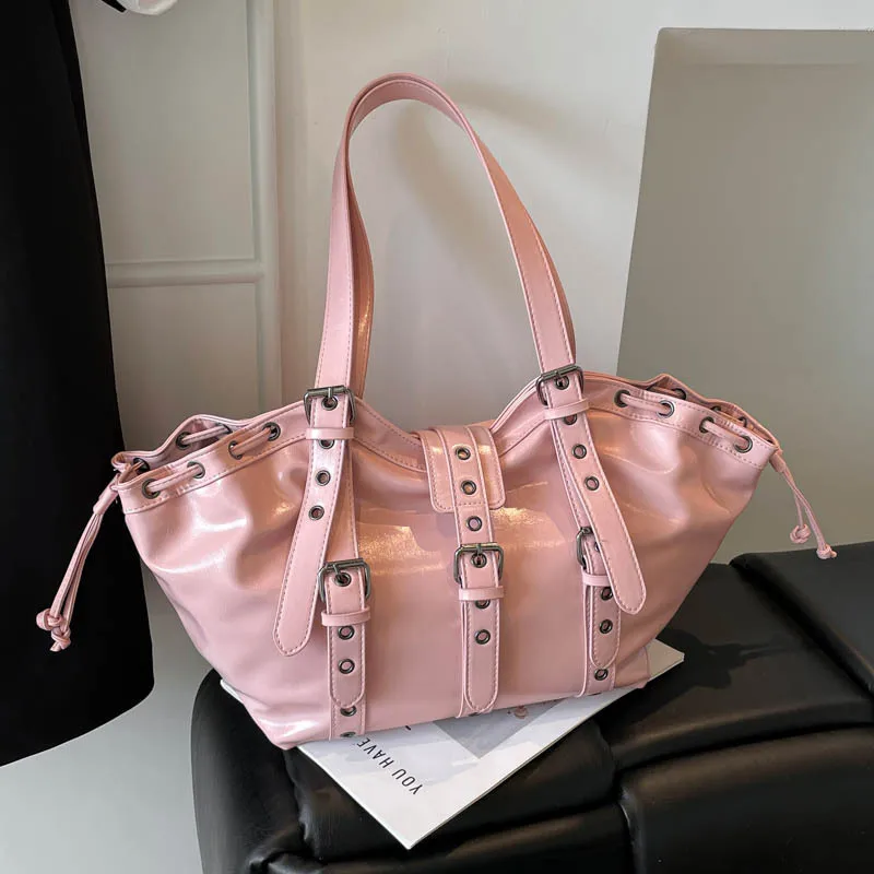 New Women's Handbag Fashion High Quality Women's Shoulder Bag Solid Color Versatile Large Capacity Girls' Shopping Storage Bag
New Women's Handbag Fashion High Quality Women's Shoulder Bag Solid Color Versatile Large Capacity Girls' Shopping Storage Bag