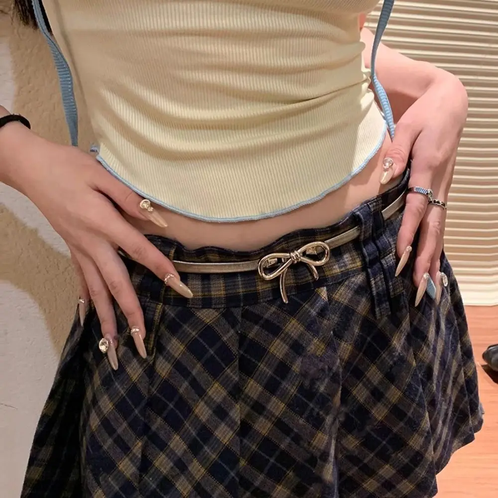 Fashion Metal Buckle Bow Elastic Belt Alloy Y2k Stretch Belt Cummerbunds Pants Decorative Jeans Waistband Female
Fashion Metal Buckle Bow Elastic Belt Alloy Y2k Stretch Belt Cummerbunds Pants Decorative Jeans Waistband Female