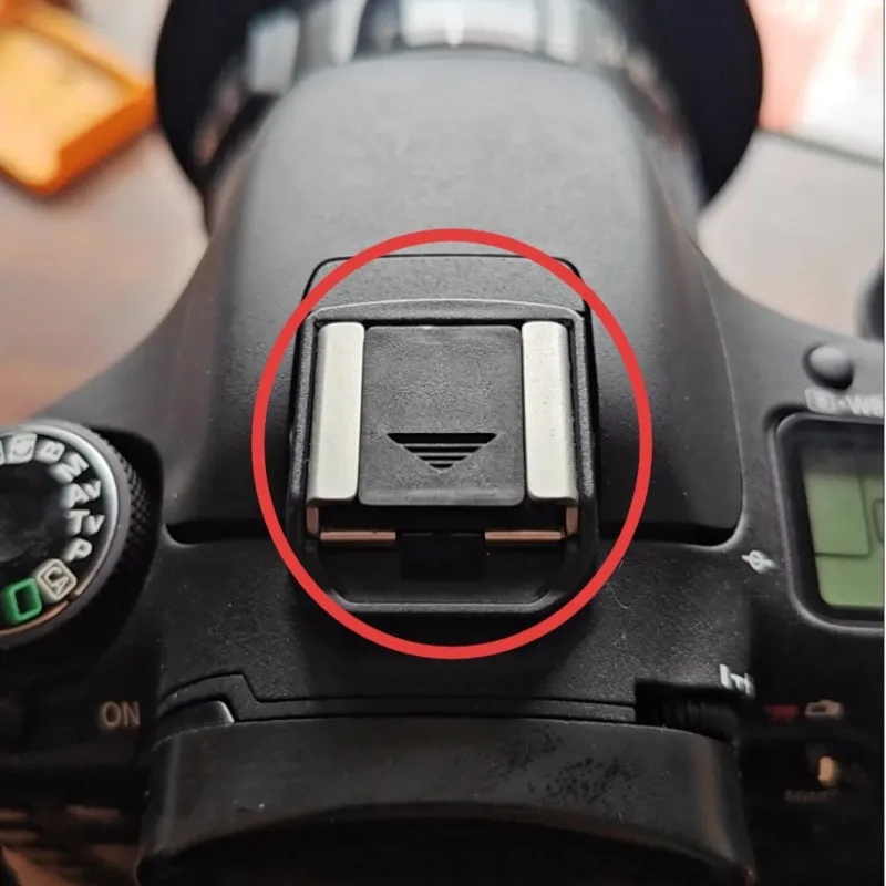 For Canon EOS 5D Mark III 5D Mark IV 5DS 5DS R 6D 6D Mark II Rebel T3 Rebel T3i Hot Shoe Cover Camera Accessories Cap Protector
For Canon EOS 5D Mark III 5D Mark IV 5DS 5DS R 6D 6D Mark II Rebel T3 Rebel T3i Hot Shoe Cover Camera Accessories Cap Protector