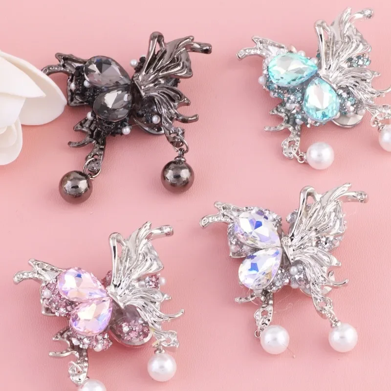 Fancy Beads for Phones Alloy Butterfly Diamond Ball Straight Hole Beads DIY Mobile Phone Chain Key Chain Bag Chain Accessories
Fancy Beads for Phones Alloy Butterfly Diamond Ball Straight Hole Beads DIY Mobile Phone Chain Key Chain Bag Chain Accessories