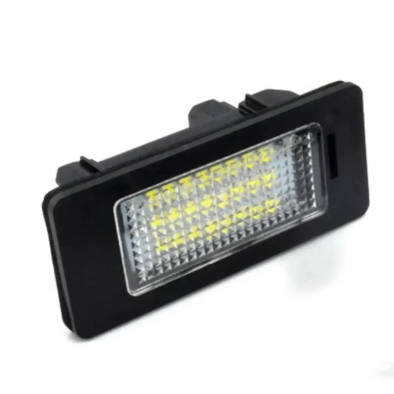 Tat 2 Pcs for Canbus Led Number Plate HID White Rear Tag License Plate Light Lamp E39 M5 E70 E71 X5 X6 E60 M5 E90 E92 E93 M3
Tat 2 Pcs for Canbus Led Number Plate HID White Rear Tag License Plate Light Lamp E39 M5 E70 E71 X5 X6 E60 M5 E90 E92 E93 M3