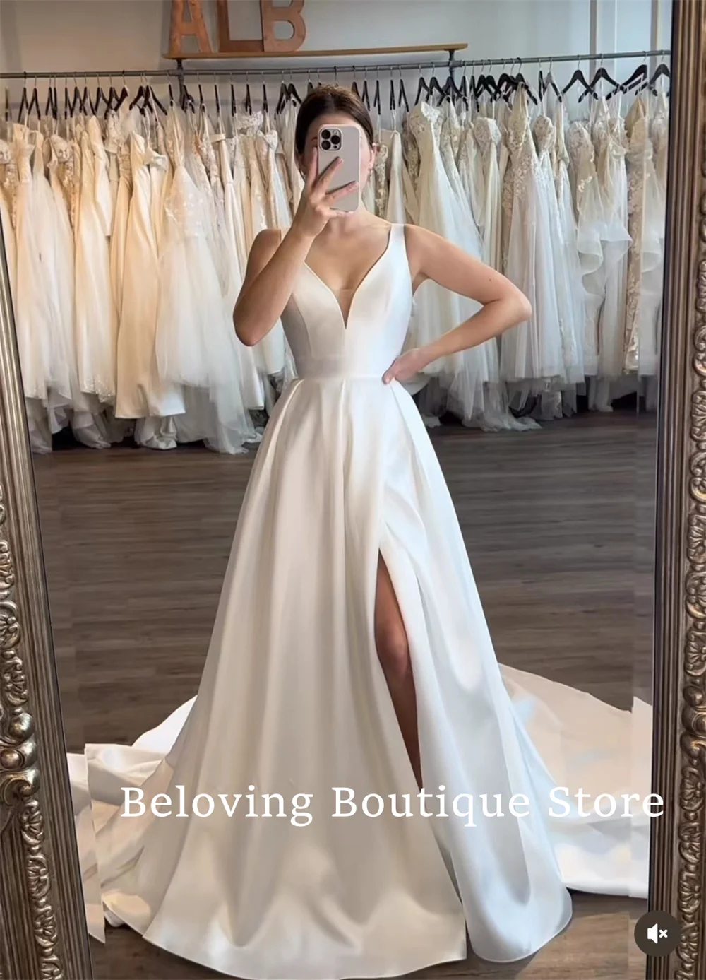 Elegant White Split Side Prom Dresses Spaghetti Straps Long Train Party Dress Plus Size Satin Girls Graduation Evening Dress
Elegant White Split Side Prom Dresses Spaghetti Straps Long Train Party Dress Plus Size Satin Girls Graduation Evening Dress