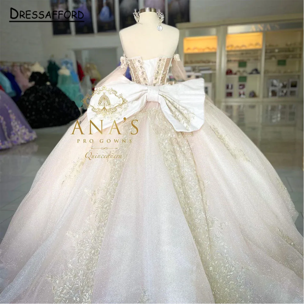 Sweet 16 Quinceanera Dresses Off Shoulder Ruched Ball Gown Dress Prom Gowns Vestido De 15 Anos Quinceanera
Sweet 16 Quinceanera Dresses Off Shoulder Ruched Ball Gown Dress Prom Gowns Vestido De 15 Anos Quinceanera
