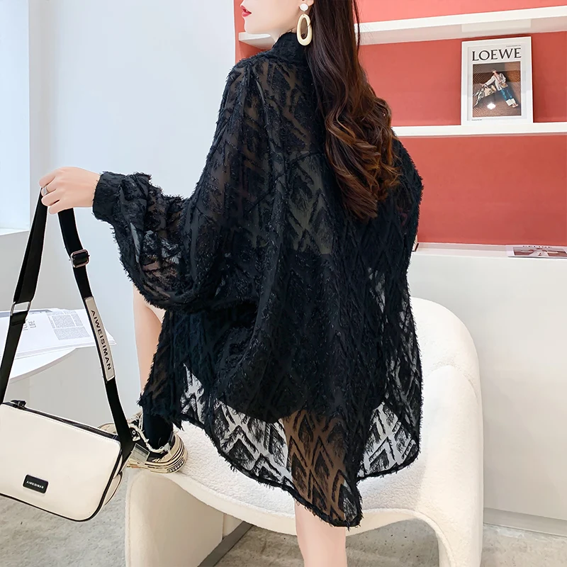 Jacquard Feather Cardigan Women Spring Summer Balloon-Sleeve Loose Thin Coat Holiday Beach Beige Black Long Shirts Cover Up
Jacquard Feather Cardigan Women Spring Summer Balloon-Sleeve Loose Thin Coat Holiday Beach Beige Black Long Shirts Cover Up