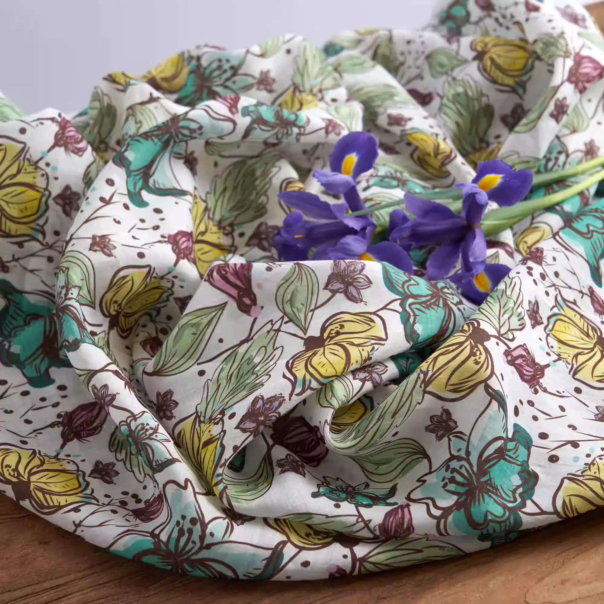 High quality ramie material fabric unique Flower print fabric Dress robe and clothing cheongsam tissu
High quality ramie material fabric unique Flower print fabric Dress robe and clothing cheongsam tissu