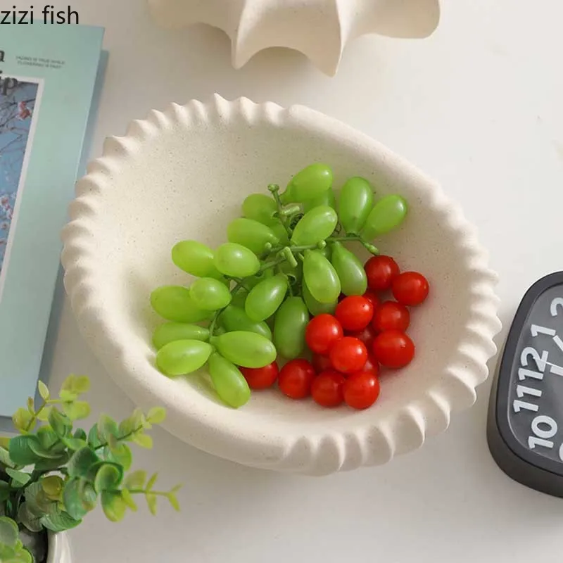 Creative Geometric Ceramic Fruit Tray Living Room Tea Table Snacks Candy Tray Dry Fruit Tray Storage Trays Household Tableware
Creative Geometric Ceramic Fruit Tray Living Room Tea Table Snacks Candy Tray Dry Fruit Tray Storage Trays Household Tableware