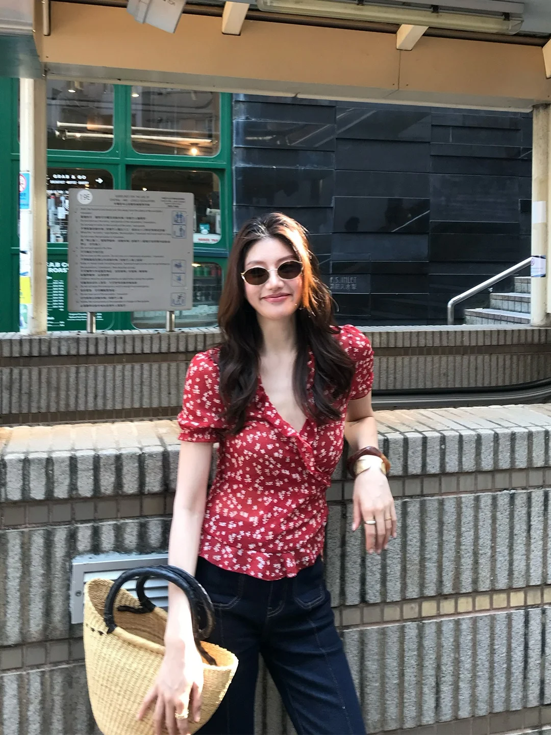 Dragon Xier Vintage Print V-neck Lace Waist-cinching Shirt Women's Spring Slim Short Top K498 Floral Print Polyester Fiber
Dragon Xier Vintage Print V-neck Lace Waist-cinching Shirt Women's Spring Slim Short Top K498 Floral Print Polyester Fiber