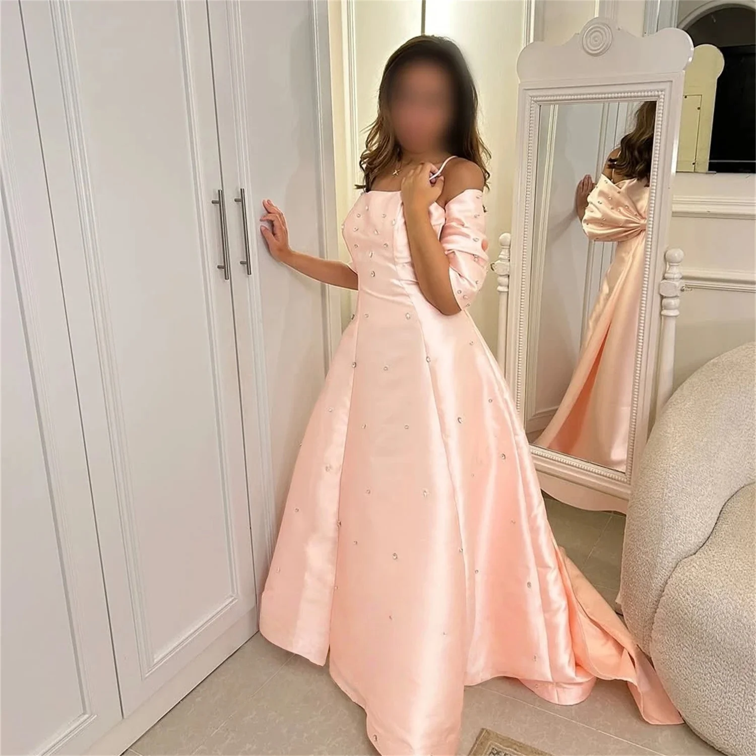 Pink Strapless Beaded Long Bespoke Occasion Gown Evening Dresses Prom Pastrol Unisex Jersey Retro Dubai Saudi Arabic Customized
Pink Strapless Beaded Long Bespoke Occasion Gown Evening Dresses Prom Pastrol Unisex Jersey Retro Dubai Saudi Arabic Customized