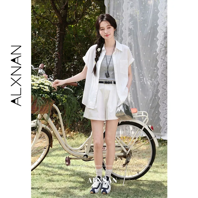 ALXNAN Women's White Shirt Summer Lapel Loose-fit Blouse Fashion Office Lady Rolled Cuff Short Sleeves Shirts Ladies L658151A
ALXNAN Women's White Shirt Summer Lapel Loose-fit Blouse Fashion Office Lady Rolled Cuff Short Sleeves Shirts Ladies L658151A