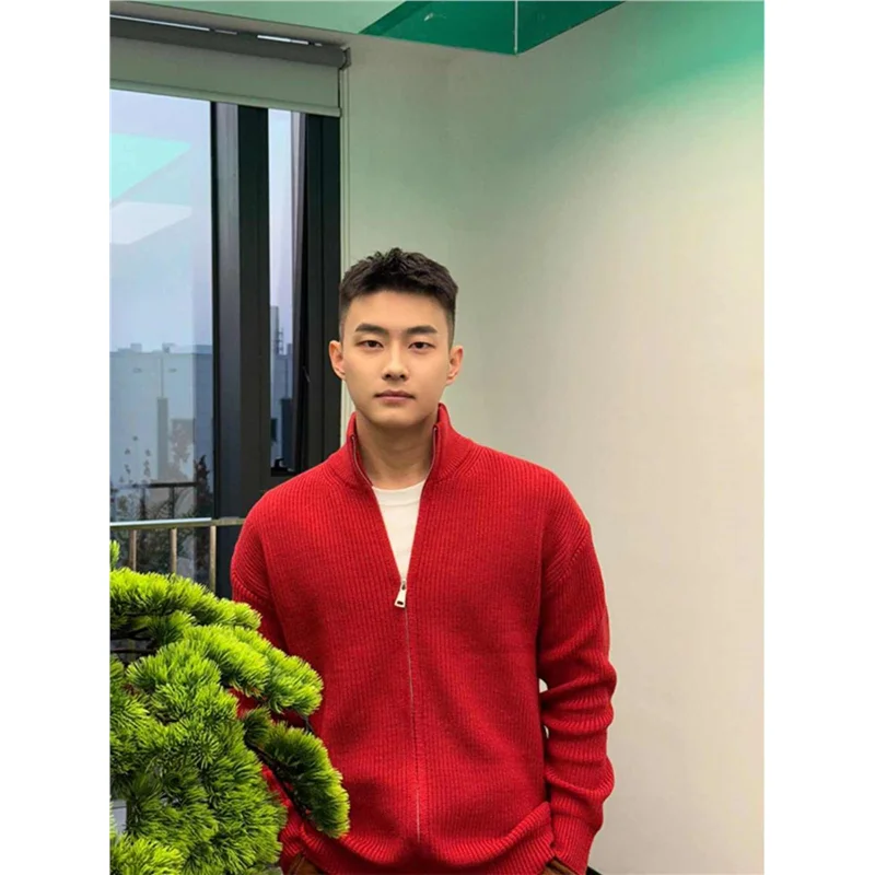 Red Stand Collar Knitted Sweater Inner Wear Top for Men Autumn Winter Luy Year Lazy Sle Open Cardigan Sweater High End Fe...
Red Stand Collar Knitted Sweater Inner Wear Top for Men Autumn Winter Luy Year Lazy Sle Open Cardigan Sweater High End Fe...