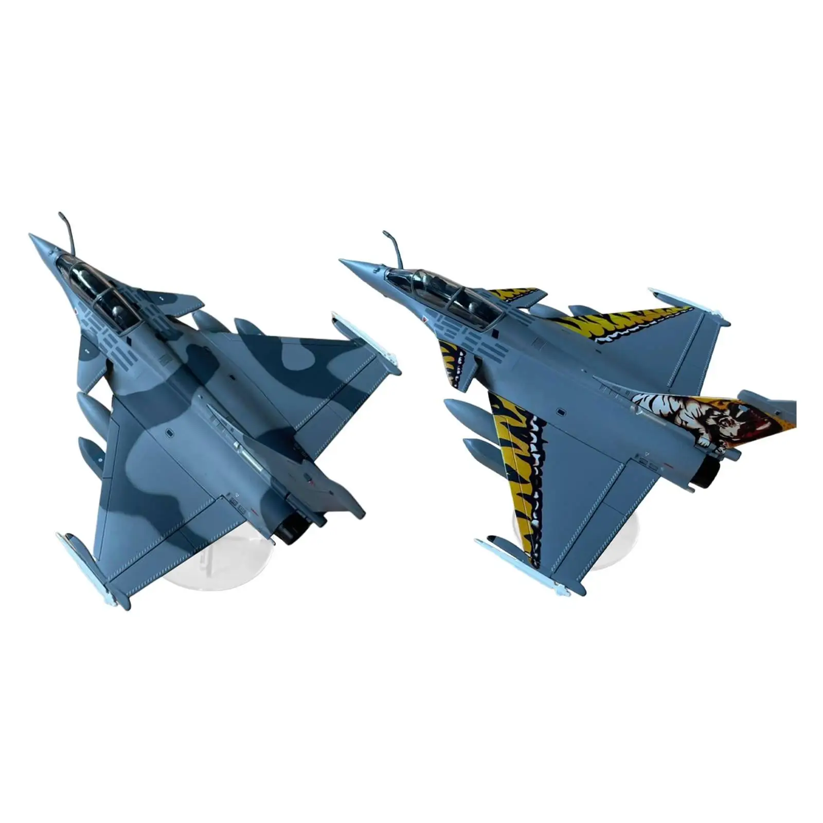 Модель самолета истребителя в масштабе 1:72, коллекционный орнамент для офисного стола
Модель самолета истребителя в масштабе 1:72, коллекционный орнамент для офисного стола