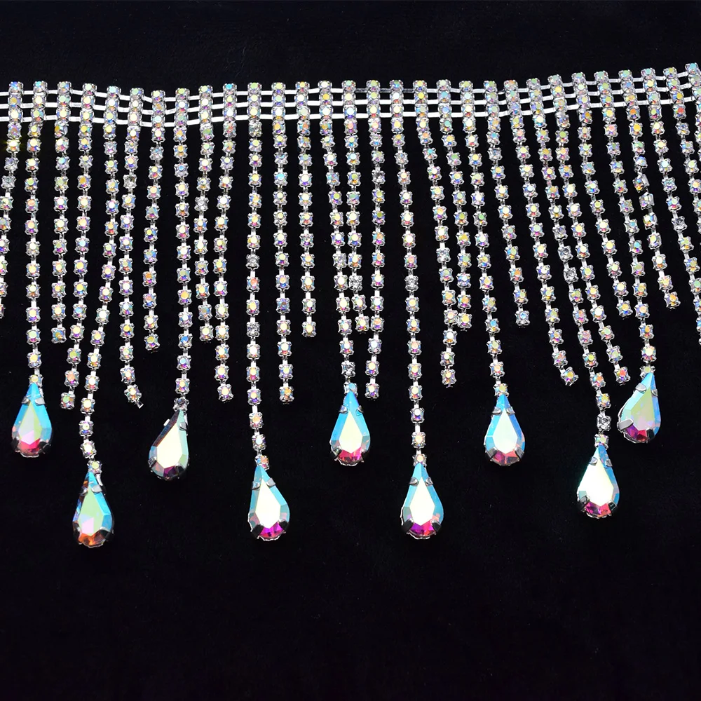 5 yard AB color Rhinestone Premium Silver Plated tassel chain Drop tassel DIY sewn in garment crystal glass decorative accessori
5 yard AB color Rhinestone Premium Silver Plated tassel chain Drop tassel DIY sewn in garment crystal glass decorative accessori