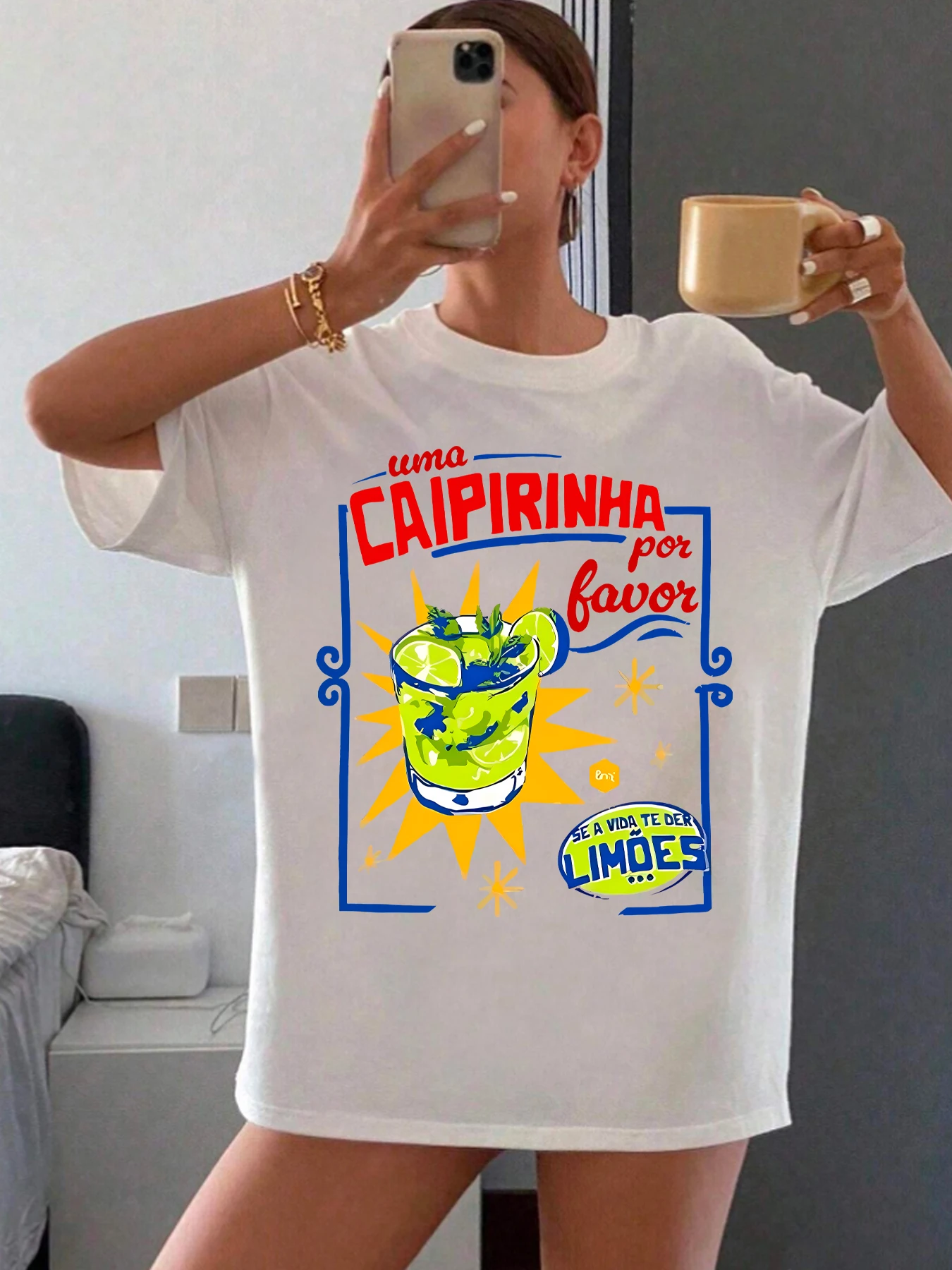 Lemonade Plus size women's round neck short sleeve T-shirt with elastic half sleeves and trendy prints
Lemonade Plus size women's round neck short sleeve T-shirt with elastic half sleeves and trendy prints
