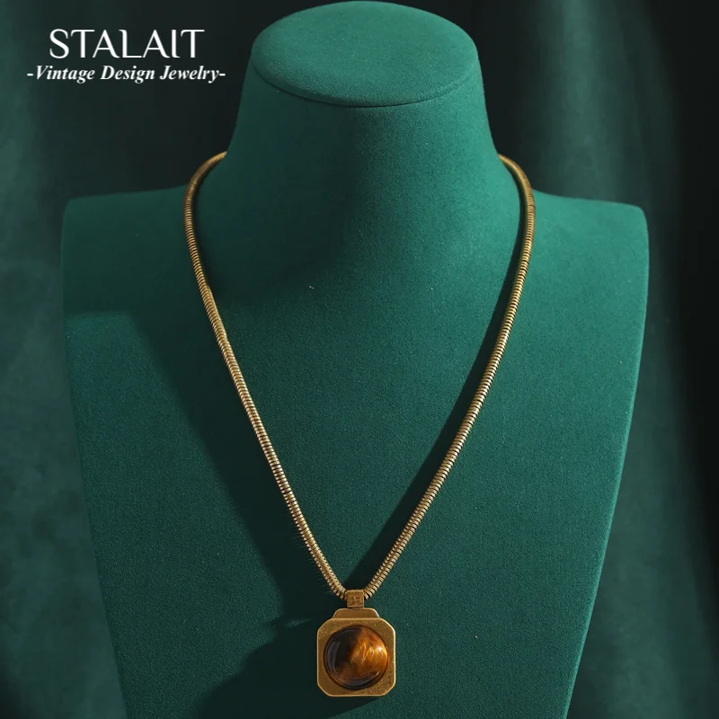 Vintage Pendant Necklace for Women Tiger Eye Natural Stone Gold Color Square Fashion Copper No Fade Snake Bone Chains Jewelry
Vintage Pendant Necklace for Women Tiger Eye Natural Stone Gold Color Square Fashion Copper No Fade Snake Bone Chains Jewelry