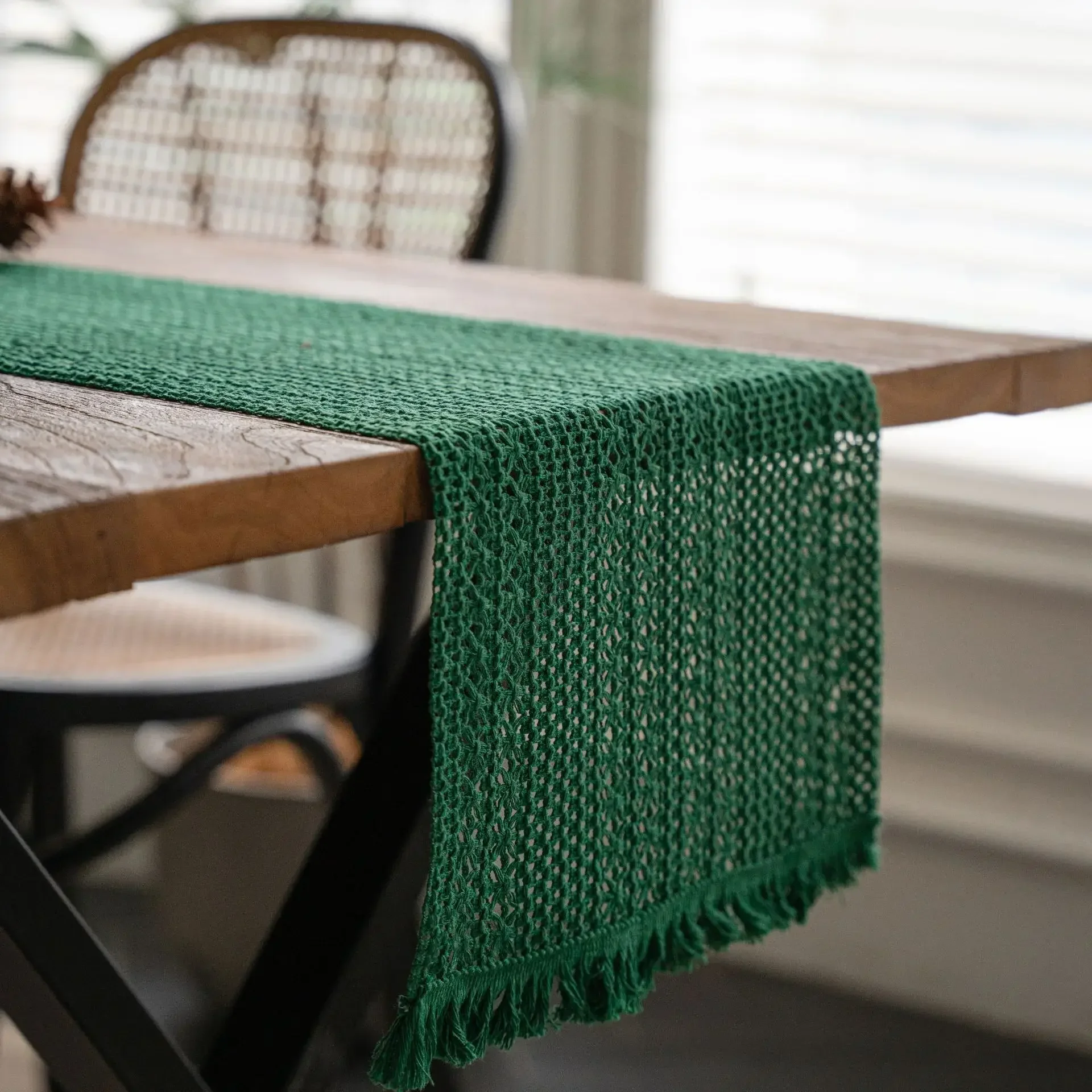 Macrame Table Runner Khaki Solid Color Woven Natural Material American Holiday Table Cloth Wedding Table Decoration
Macrame Table Runner Khaki Solid Color Woven Natural Material American Holiday Table Cloth Wedding Table Decoration