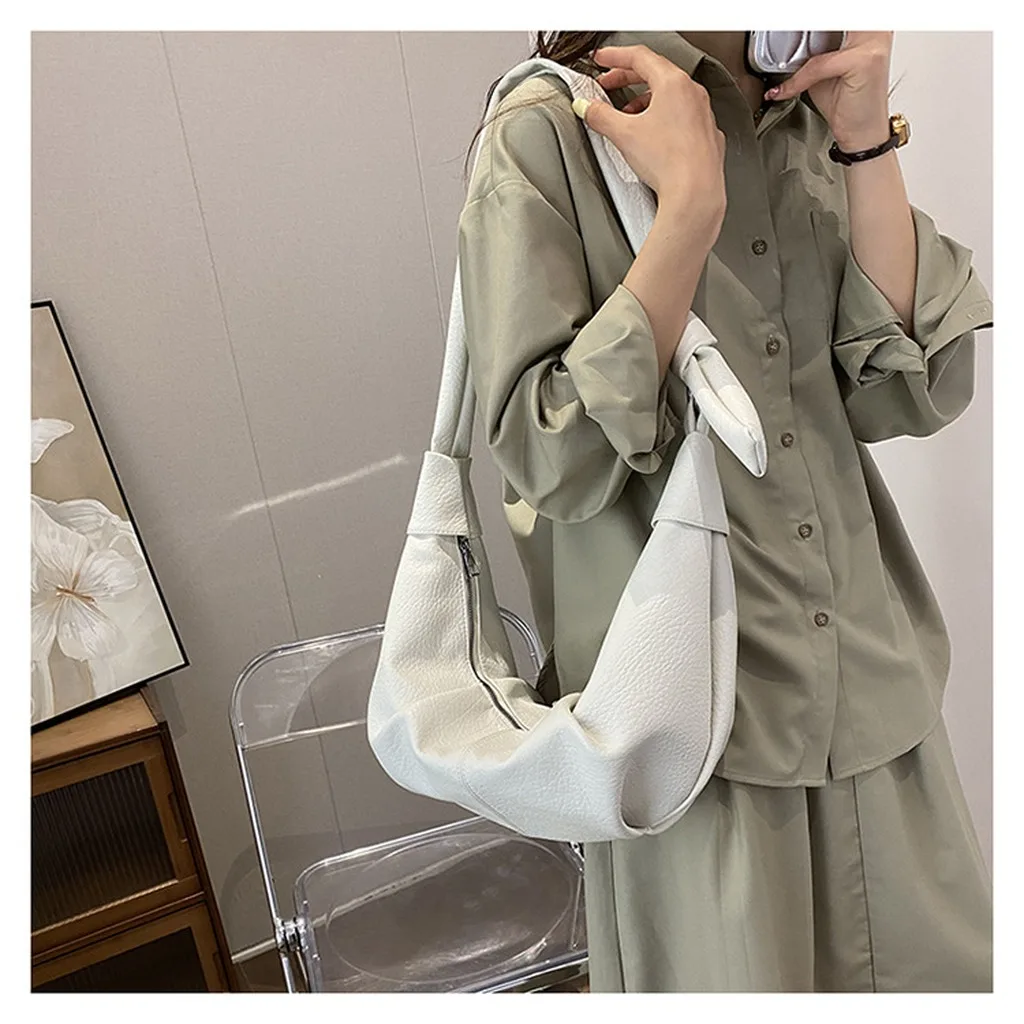 PU Leather Dumpling Shoulder Bag Large Capacity Soft Hobo Handbag Trendy Casual Crossbody Bag Shopping Tote Bag
PU Leather Dumpling Shoulder Bag Large Capacity Soft Hobo Handbag Trendy Casual Crossbody Bag Shopping Tote Bag