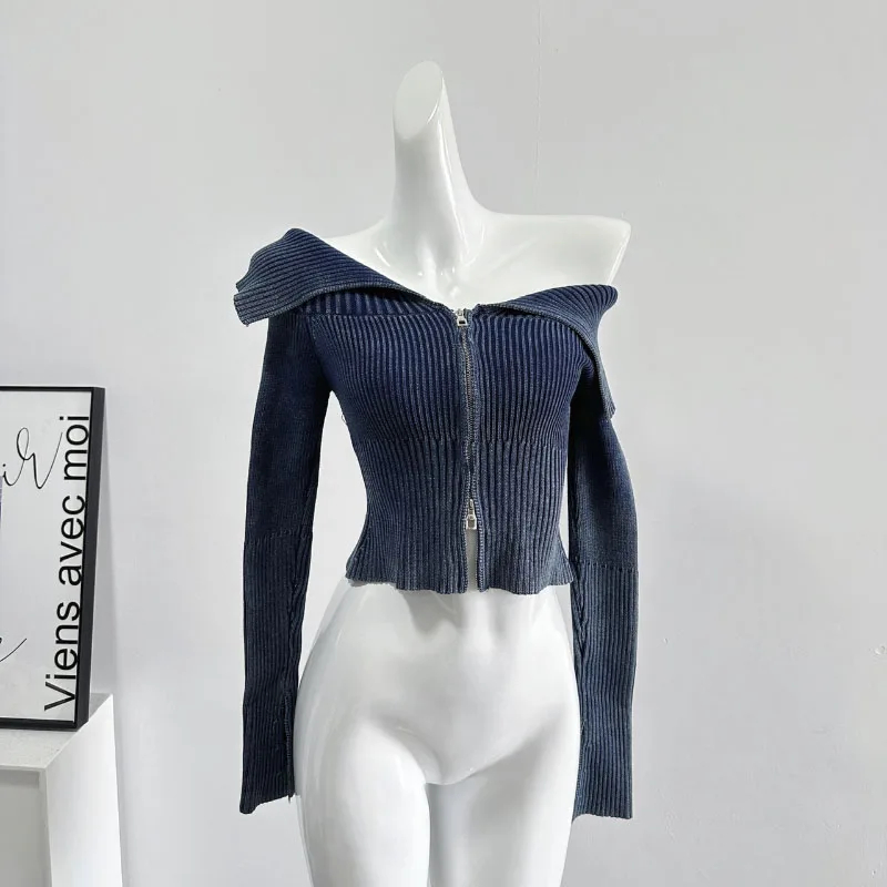 Y2K Stylish Street Sexy Sweater For Women Aesthetic Off-the-shoulder Stylish Lapel Vintage Cardigan Knitted Design Women New Top
Y2K Stylish Street Sexy Sweater For Women Aesthetic Off-the-shoulder Stylish Lapel Vintage Cardigan Knitted Design Women New Top