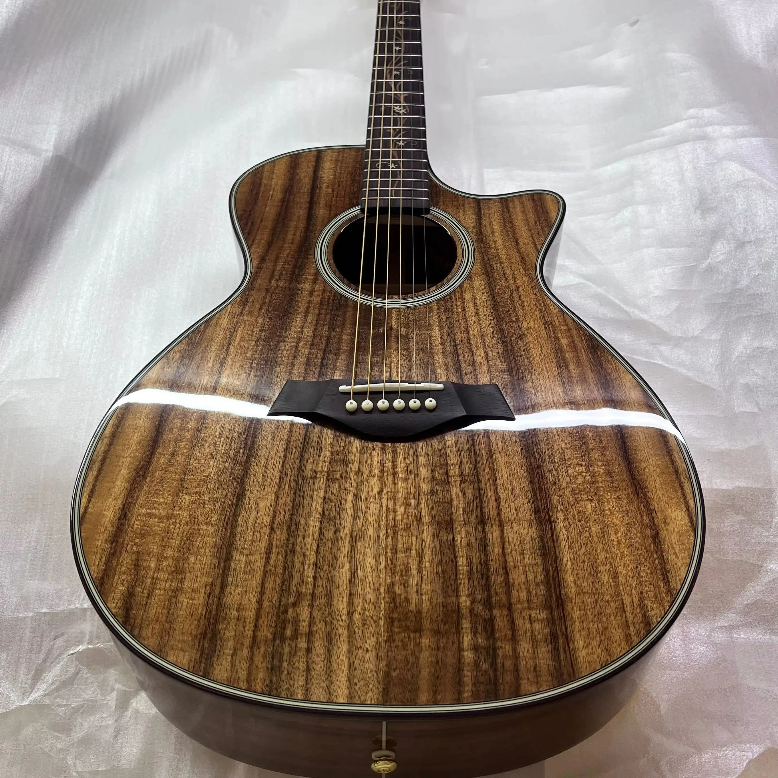 All Koa Wood k series 24 type Acoustic Guitar Dark Brown Natural Wood Color Solid Top Bone Nut & Saddle, Rosewood Fretboard Flow
All Koa Wood k series 24 type Acoustic Guitar Dark Brown Natural Wood Color Solid Top Bone Nut & Saddle, Rosewood Fretboard Flow