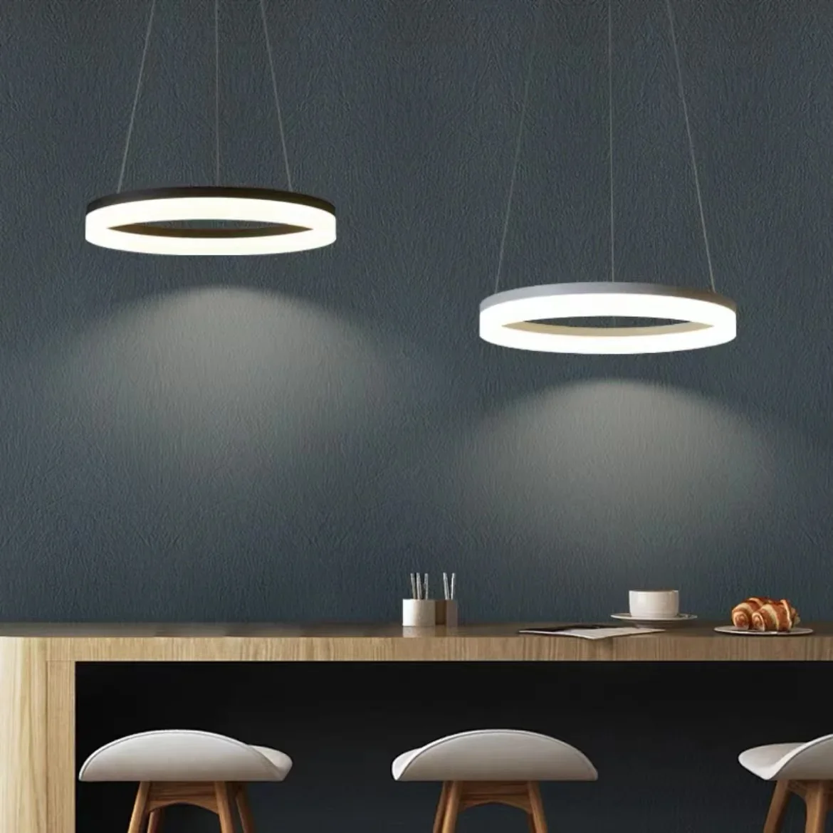 White/Black Acrylic LED Pendant Lights in Dining Room Lamparas Colgantes Hanging Decoration Lamp Lighting Suspension Luminaire
White/Black Acrylic LED Pendant Lights in Dining Room Lamparas Colgantes Hanging Decoration Lamp Lighting Suspension Luminaire