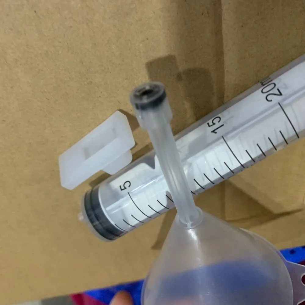 Для HP 10 11 12 13 82 84 85 565 Печатающая головка Очиститель печатающей головки Инструмент для ухода Smart Clean 500 100 120 130 800 815 820
Для HP 10 11 12 13 82 84 85 565 Печатающая головка Очиститель печатающей головки Инструмент для ухода Smart Clean 500 100 120 130 800 815 820