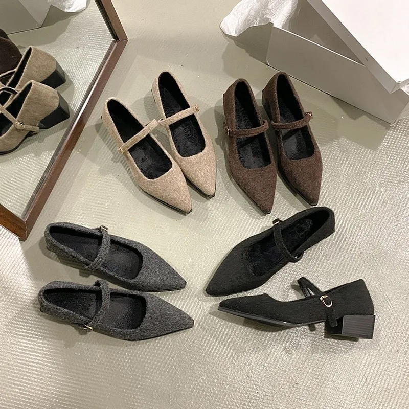 New Style Fashion Women's High Heels Women's Pointed High Heels T-strap Party Women's High Heels Zapatos Mujer
New Style Fashion Women's High Heels Women's Pointed High Heels T-strap Party Women's High Heels Zapatos Mujer
