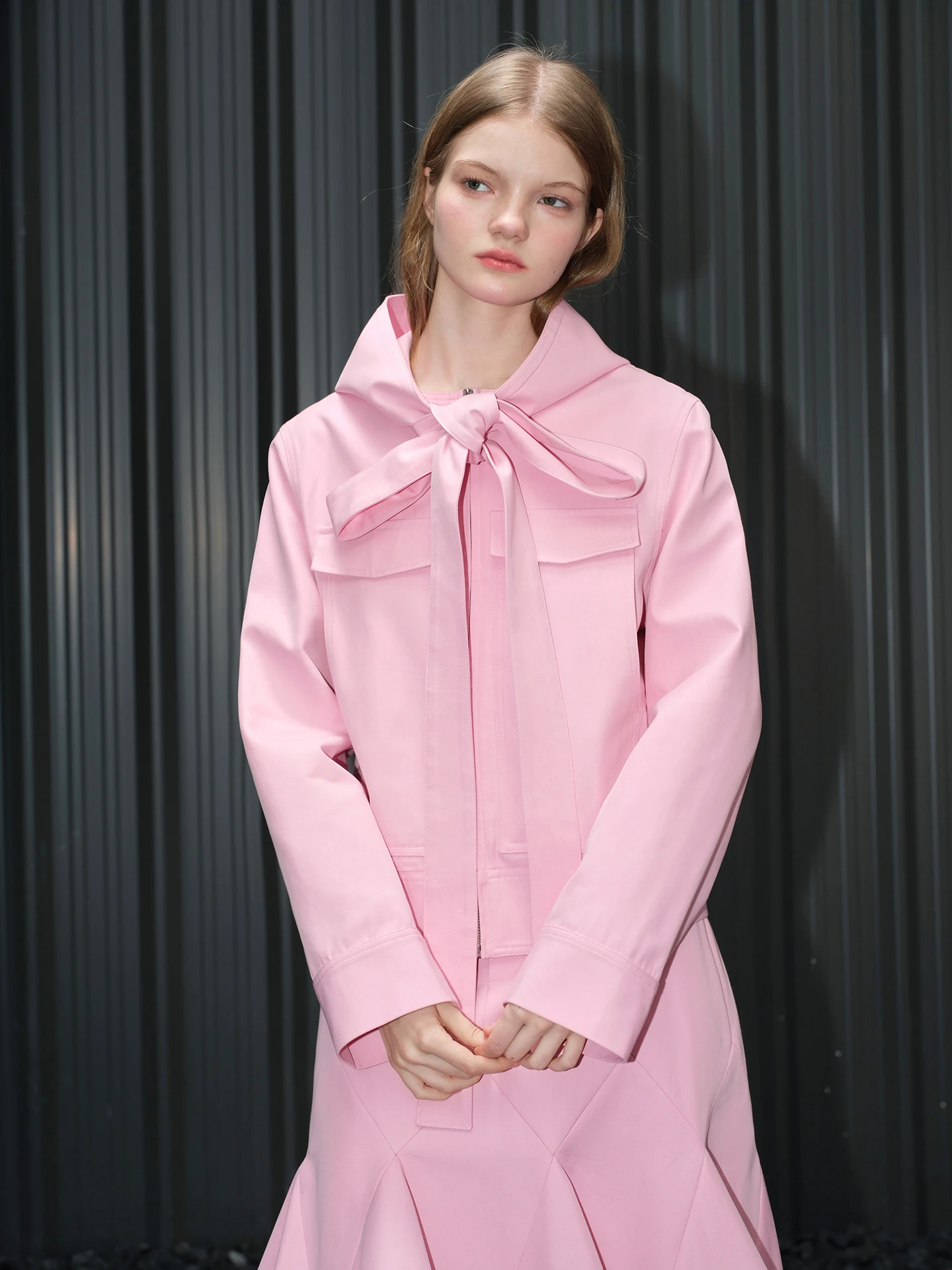 Huiqing Spring 2026 Women's Knot oulder Jaet Lazy Sle Cotton Blend Street Faion ort Outerwear
Huiqing Spring 2026 Women's Knot oulder Jaet Lazy Sle Cotton Blend Street Faion ort Outerwear