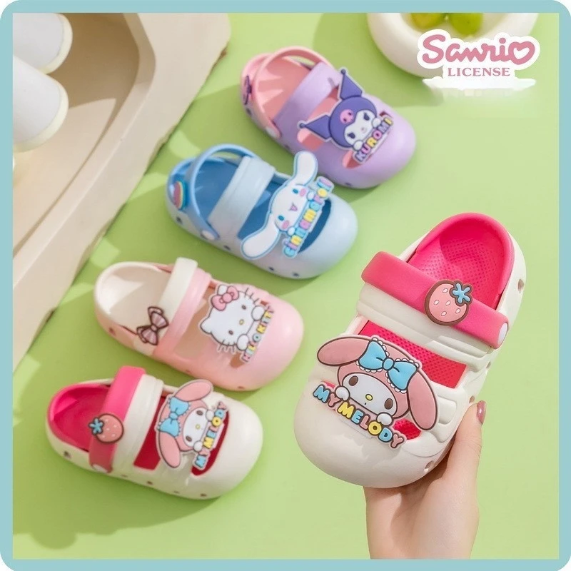 Новые детские пещерные туфли Sanrio Hello Kitty, милые мягкие противоскользящие домашние и уличные крутые тапочки с героями мультфильмов Kuromi Melody
Новые детские пещерные туфли Sanrio Hello Kitty, милые мягкие противоскользящие домашние и уличные крутые тапочки с героями мультфильмов Kuromi Melody