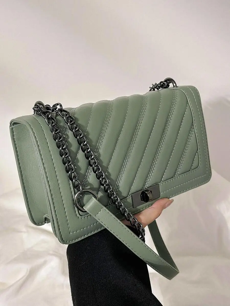 1pc Snake Skin Pattern Shoulder/Crossbody Bag With Magnetic Closure, Embroidered Solid Color Chain Strap, Women's Handbag, Herri
1pc Snake Skin Pattern Shoulder/Crossbody Bag With Magnetic Closure, Embroidered Solid Color Chain Strap, Women's Handbag, Herri