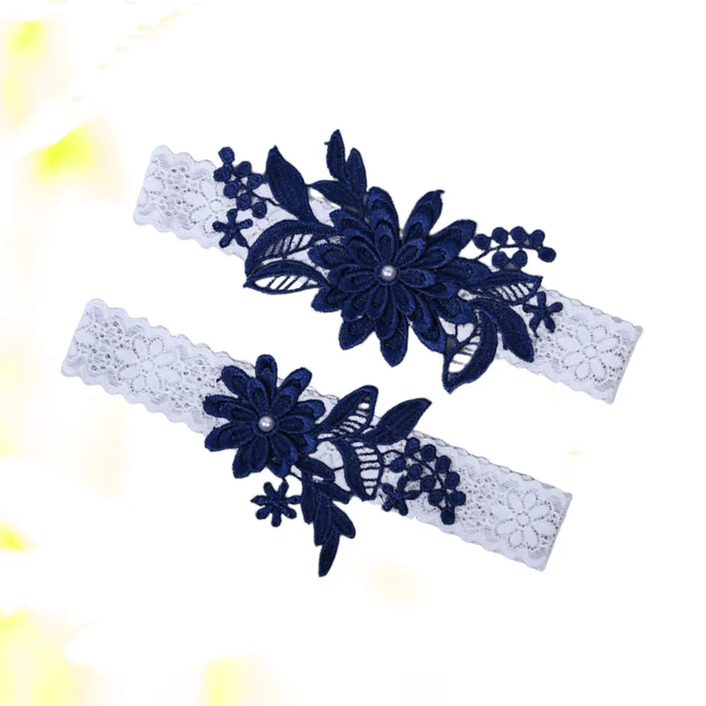 2Pcs Bride Leg Decor Lace Floral Stretch Pearl Inlaid Thigh Band Wedding Garters Navy Blue Elegant Leg Ornament for Ceremony
2Pcs Bride Leg Decor Lace Floral Stretch Pearl Inlaid Thigh Band Wedding Garters Navy Blue Elegant Leg Ornament for Ceremony