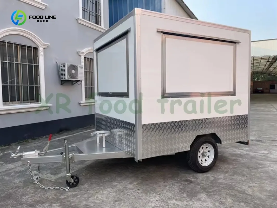 Food Truck Fruit Table Refrigerator Cart Fiberglass for Sale Food Store Fully Equipped Restaurant Mobile Restaurant
Food Truck Fruit Table Refrigerator Cart Fiberglass for Sale Food Store Fully Equipped Restaurant Mobile Restaurant