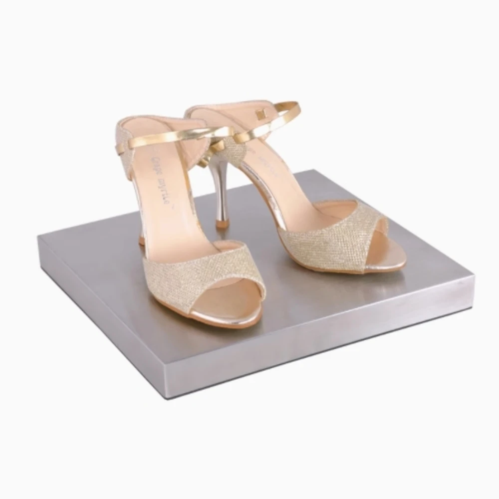 1pcs Metal Boutique Shoes Showing Display Sandals Shoes Display Stand Shoe Holder Keeper Rack
1pcs Metal Boutique Shoes Showing Display Sandals Shoes Display Stand Shoe Holder Keeper Rack
