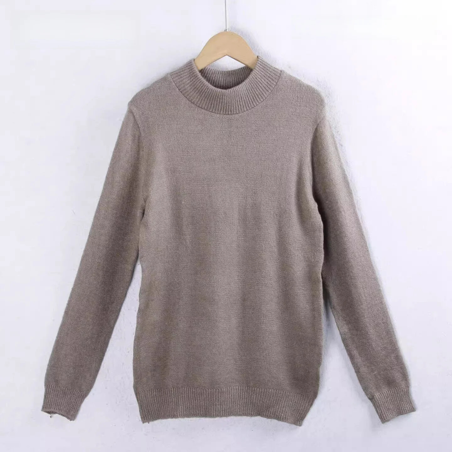 Pure Color Knitted Sweater Long Sve round Ne Elastic Slim Fit Casual Sle Autumn Winter Knitwear Versatile Flat Needle
Pure Color Knitted Sweater Long Sve round Ne Elastic Slim Fit Casual Sle Autumn Winter Knitwear Versatile Flat Needle