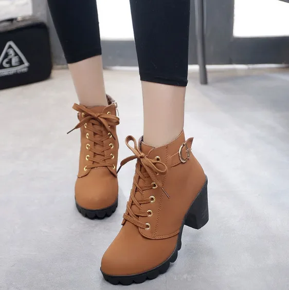 Winter High Heeled Women Boots Cross Straps Warm Ankle Ankle Boots Comfortable Office Shoes
Winter High Heeled Women Boots Cross Straps Warm Ankle Ankle Boots Comfortable Office Shoes