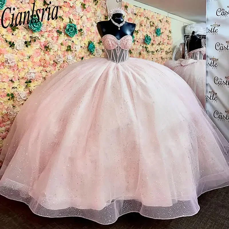 Розовые блестящие кристаллы и бисерные банты, платья Quinceanera, бальное платье, милое платье без рукавов, милое платье 15 лет, мексиканское индивидуальное платье
Розовые блестящие кристаллы и бисерные банты, платья Quinceanera, бальное платье, милое платье без рукавов, милое платье 15 лет, мексиканское индивидуальное платье