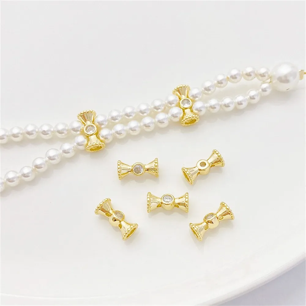 14K Bag Gold Inlaid Zirconium Double-row Small Waist Beaded Bead Spacer Handmade DIY Pearl Bracelet Necklace Jewelry Accessories
14K Bag Gold Inlaid Zirconium Double-row Small Waist Beaded Bead Spacer Handmade DIY Pearl Bracelet Necklace Jewelry Accessories
