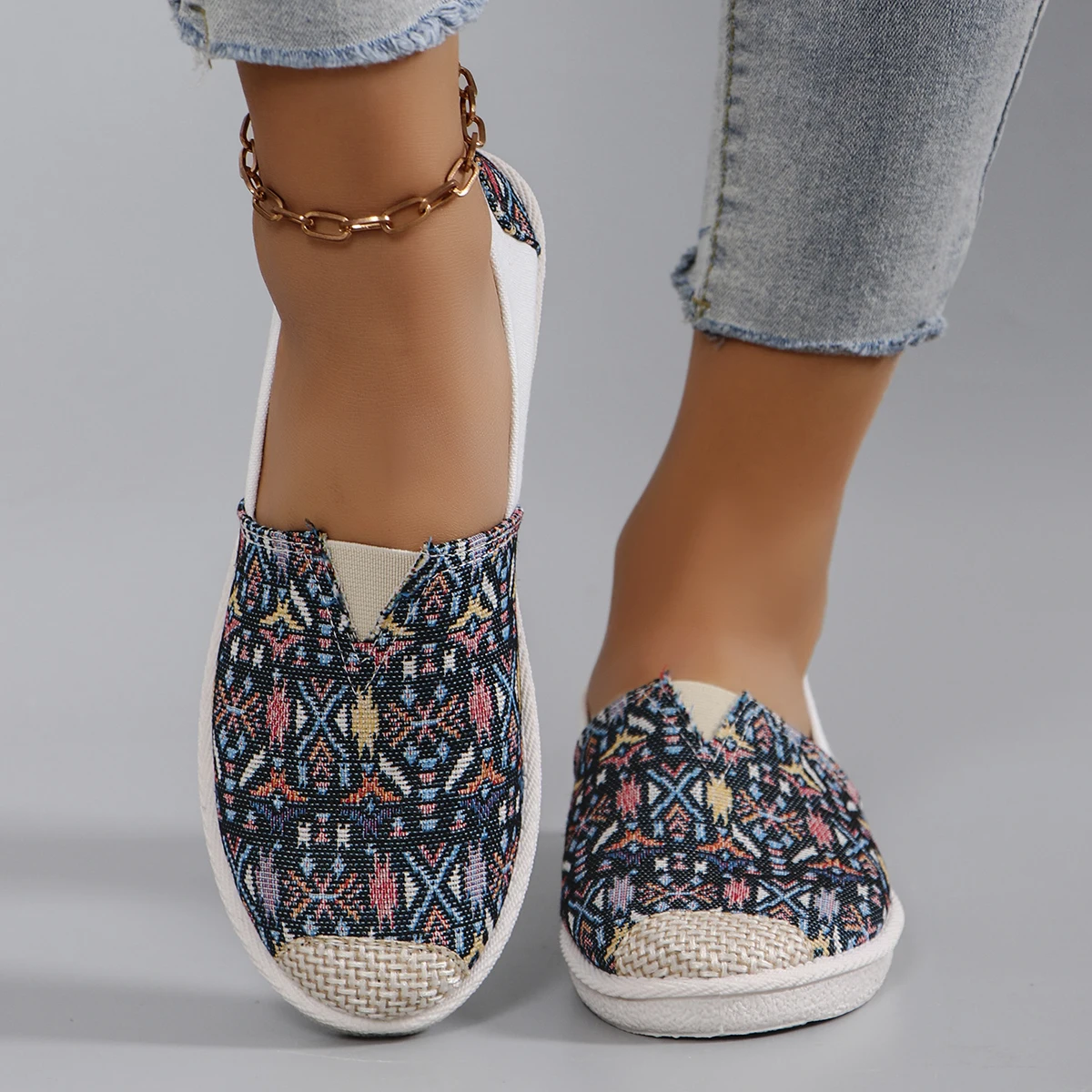 Женские летние дышащие сетчатые туфли на плоской подошве, женская обувь, повседневные кроссовки, бесплатная доставка 
Женские летние дышащие сетчатые туфли на плоской подошве, женская обувь, повседневные кроссовки, бесплатная доставка