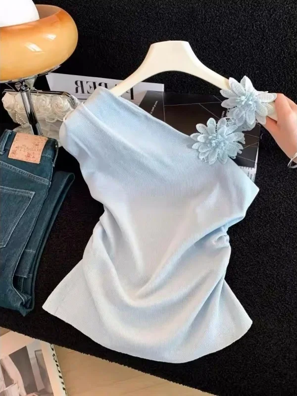 High-End South Oil! Sleeveless Waist-Cinching Vest Pure Desire Spicy Girl Decorative 3D Flower Pleated Korean Style Summer Top
High-End South Oil! Sleeveless Waist-Cinching Vest Pure Desire Spicy Girl Decorative 3D Flower Pleated Korean Style Summer Top