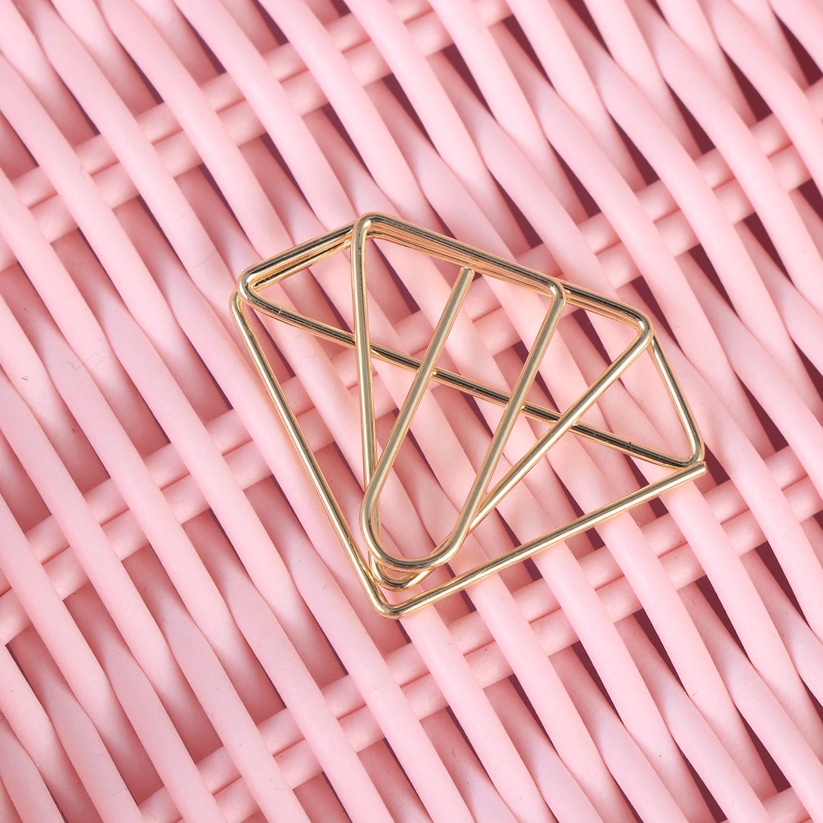 8 Pcs Paper Clips Nonskid Compact for Office Bright Diamond Metal Anti Corrosion Documents Files
8 Pcs Paper Clips Nonskid Compact for Office Bright Diamond Metal Anti Corrosion Documents Files