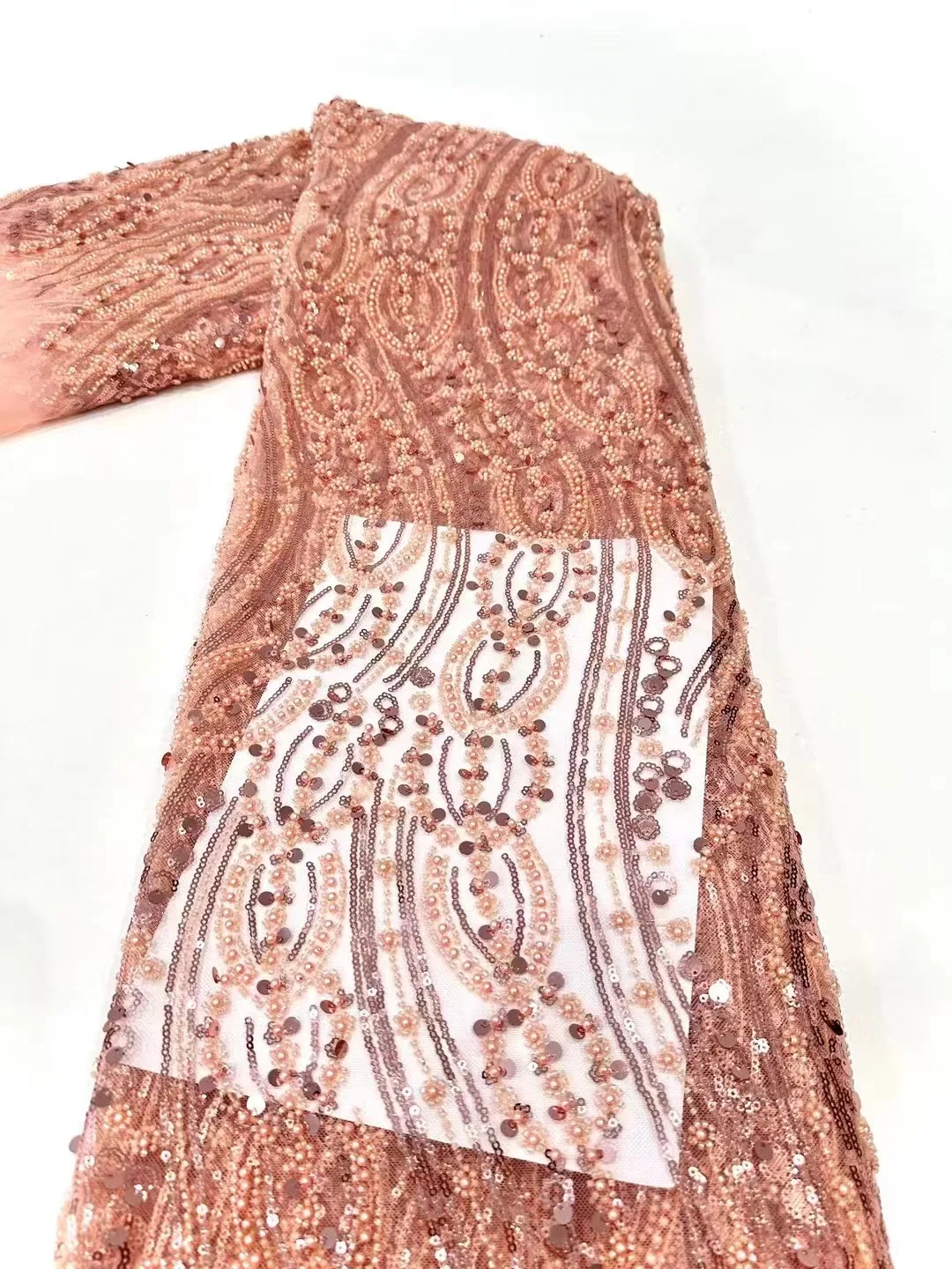 Luxury French Tulle Beads Lace Fabric African Lace Fabric 2024 High Quality Nigerian Sequin Embroidery Fabric For Wedding Sewing
Luxury French Tulle Beads Lace Fabric African Lace Fabric 2024 High Quality Nigerian Sequin Embroidery Fabric For Wedding Sewing