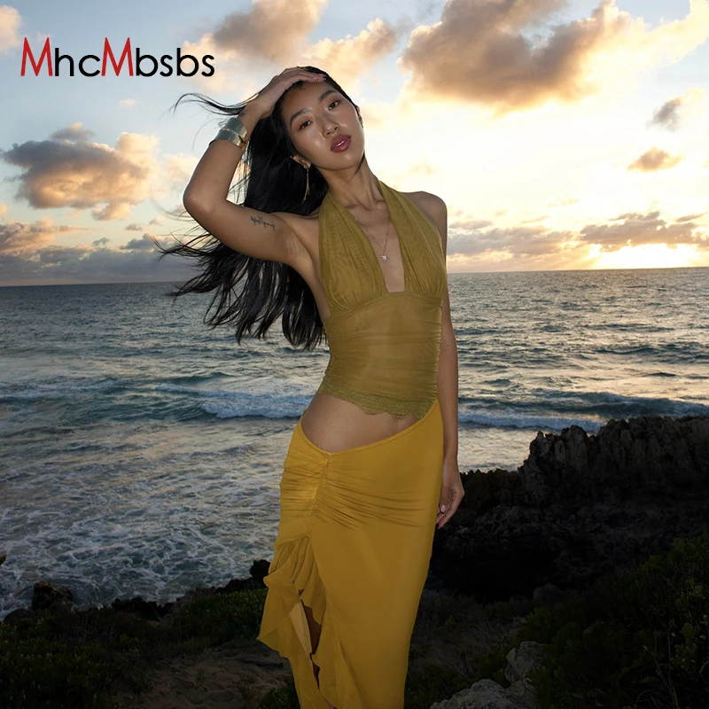 Ruffled Fashion Mesh 2 Piece-Set Long Skirt For Women V-Neck Lace See-Through Holiday Outfits Summer 2025 Maxi Skirt Sets
Ruffled Fashion Mesh 2 Piece-Set Long Skirt For Women V-Neck Lace See-Through Holiday Outfits Summer 2025 Maxi Skirt Sets