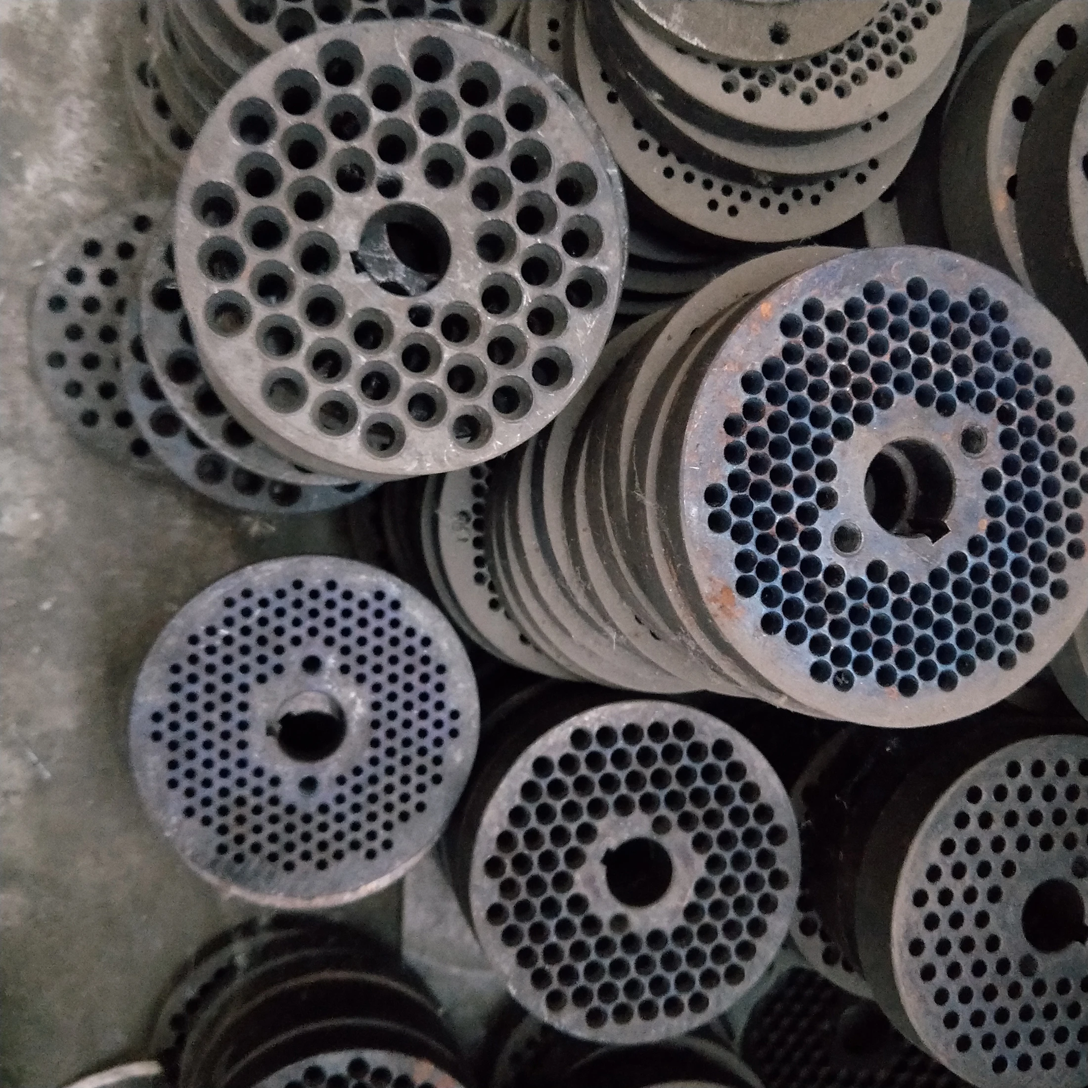 Wood Pellet Machine Wearing Parts/feed Pellet Making Machine Wearing Parts/ Pellet Machinery Spare Parts
Wood Pellet Machine Wearing Parts/feed Pellet Making Machine Wearing Parts/ Pellet Machinery Spare Parts