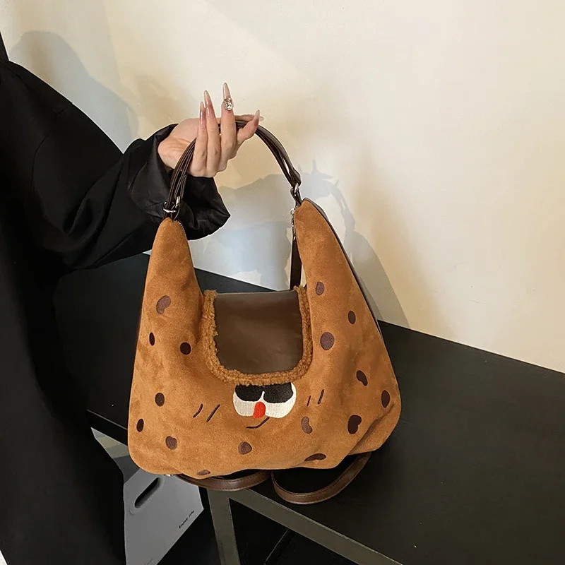 Vintage Large Capacity Spotted Bag for Women 2024 New Single Shoulder Commuting Bag Multifunctional Crossbody Backpack Пакет
Vintage Large Capacity Spotted Bag for Women 2024 New Single Shoulder Commuting Bag Multifunctional Crossbody Backpack Пакет
