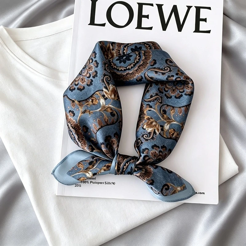 Mulberry Silk Silk Scarf, Silk Plain Crepe Satin Scarf, Professional 53 Square Scarf, Can Be Used As Clothing with Thin Scarf
Mulberry Silk Silk Scarf, Silk Plain Crepe Satin Scarf, Professional 53 Square Scarf, Can Be Used As Clothing with Thin Scarf