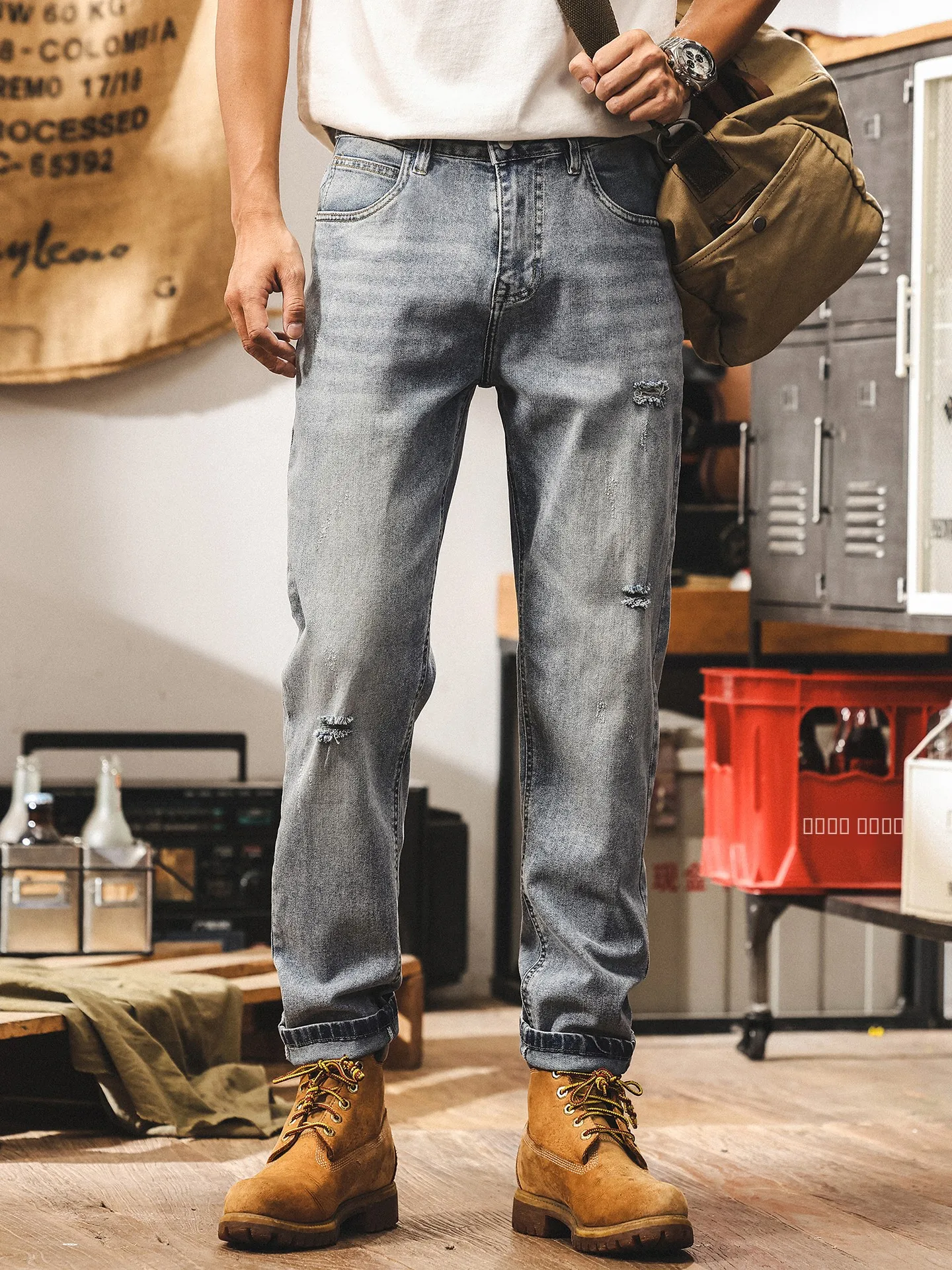 American Sle Retro Waed Jeans Men Summer New Trend Straight Leg Loose Casual Pants Breathable Cotton Polyester Blend
American Sle Retro Waed Jeans Men Summer New Trend Straight Leg Loose Casual Pants Breathable Cotton Polyester Blend