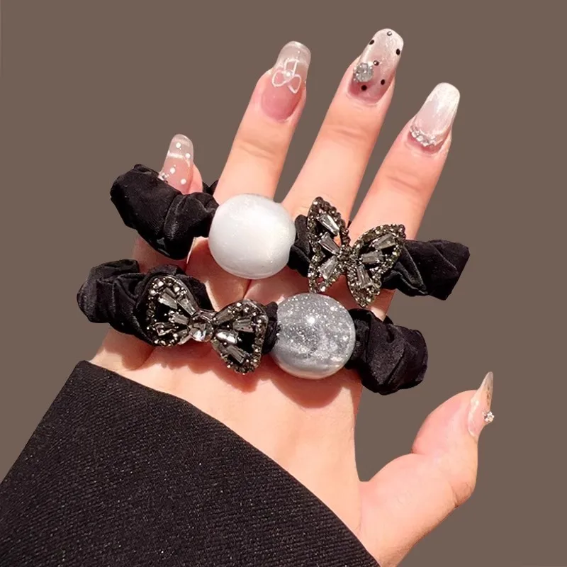 Black Diamond Butterfly Pearl Elastic Hairband Hair Ties Italian Royal Natural Zircon Butterfly Knot Hair Ring Rubber Band 2025
Black Diamond Butterfly Pearl Elastic Hairband Hair Ties Italian Royal Natural Zircon Butterfly Knot Hair Ring Rubber Band 2025