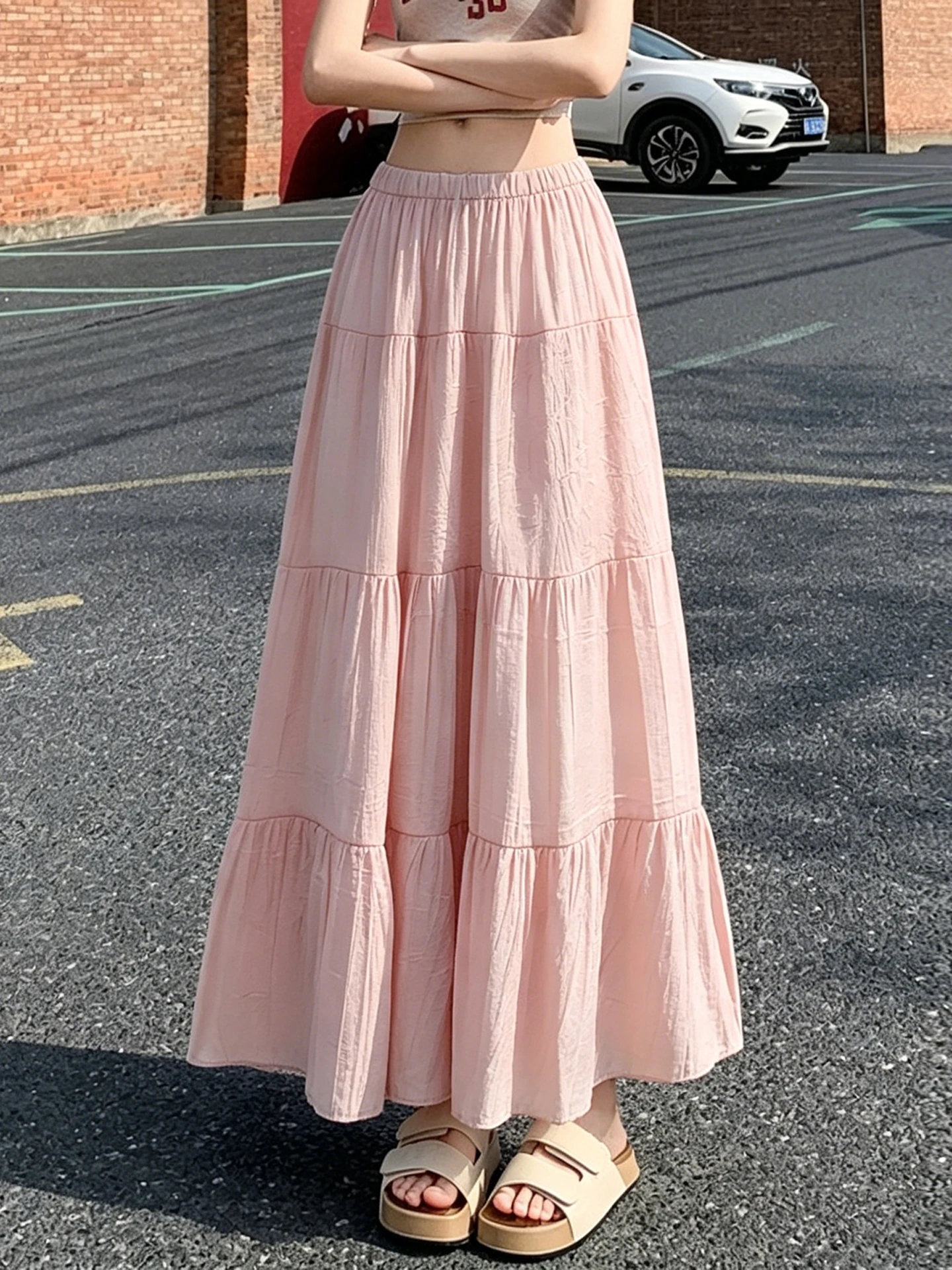 Pink Chiffon Pleated Half Skirt Women's Summer 2026 New High Waist Slimming Hip Covering Drapey A-Line Long Skirt
Pink Chiffon Pleated Half Skirt Women's Summer 2026 New High Waist Slimming Hip Covering Drapey A-Line Long Skirt