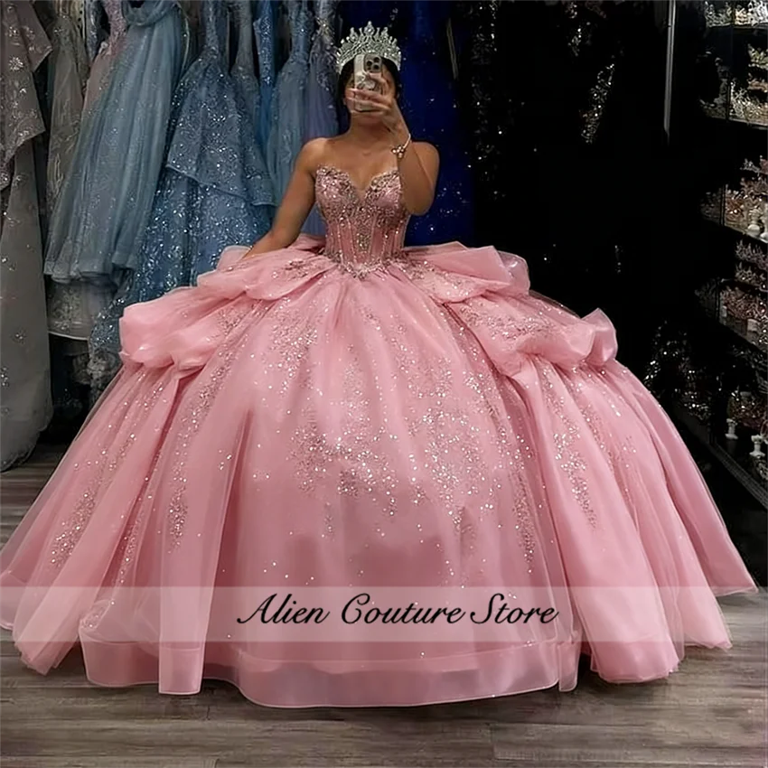 Cute Pink Quinceanera Dresses Gown 2026 Bow Bead Crystals Tiered 15th Birthday Party Sweet 16 Ball Gown Customized
Cute Pink Quinceanera Dresses Gown 2026 Bow Bead Crystals Tiered 15th Birthday Party Sweet 16 Ball Gown Customized